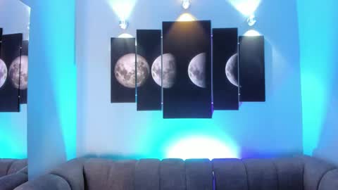 Snapshot of tatii_moon chatting on 4, 10, 2025 Tati online show from 4, 10, 2025