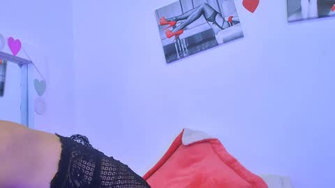 Snapshot of tatis_blux chatting on 23, 12, 2024 Tatiana  online show from 23, 12, 2024