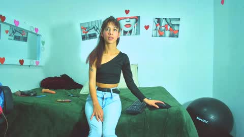 Snapshot of tatis_blux chatting on 17, 1, 2025 Tatiana  online show from 17, 1, 2025