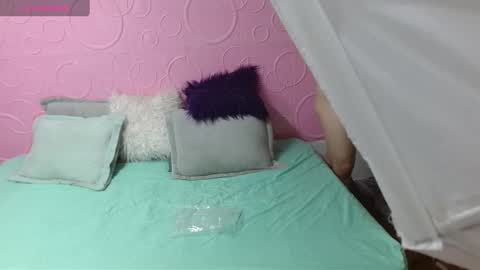 Snapshot of tatis_celis chatting on 8, 3, 2025 tatis_celis online show from 8, 3, 2025