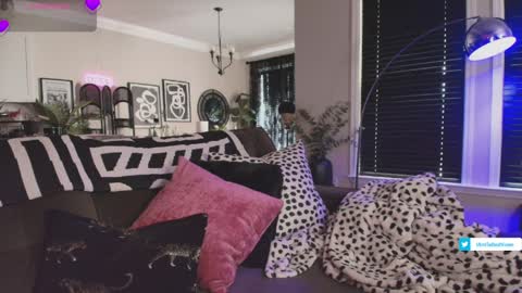 Snapshot of tatted_vixen chatting on 31, 3, 2026 Tatted Queen online show from 31, 3, 2026
