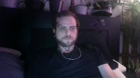 Snapshot of tattedzombie chatting on 8, 7, 2026 tattedzombie online show from 8, 7, 2026