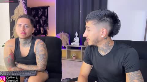 Snapshot of tattoguys_cums chatting on 26, 10, 2025 Jonathan Juan online show from 26, 10, 2025