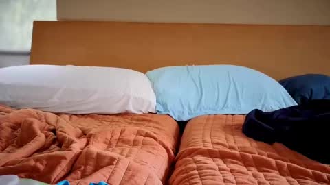 tattooed love boy online show from 30, 9, 2025