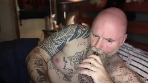 Tattooeddilf 01 online show from 22, 11, 2025