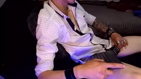 Jean pool online show from 22, 2, 2026