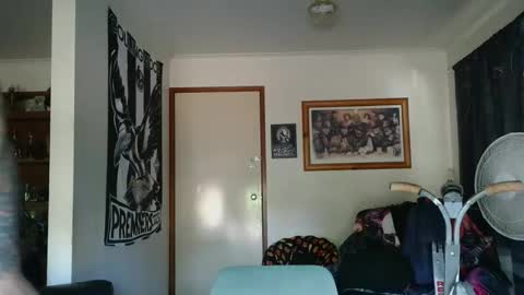 tattzsexy online show from 7, 2, 2026