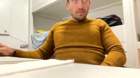 Tatuador40 online show from 25, 12, 2024