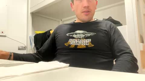 Tatuador40 online show from 30, 12, 2024