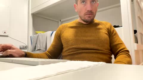 Tatuador40 online show from 19, 1, 2025