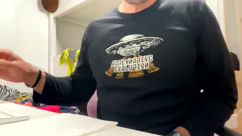 Tatuador40 online show from 9, 11, 2025