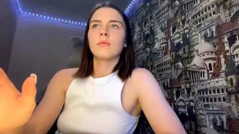 Snapshot of tatummazzanti chatting on 9, 6, 2026 Lana online show from 9, 6, 2026