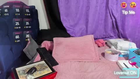Snapshot of taty_stone chatting on 24, 2, 2025 tatta online show from 24, 2, 2025