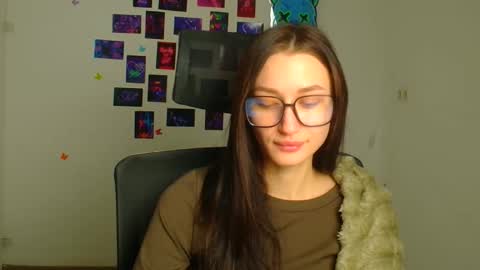 Taya online show from 4, 2, 2026