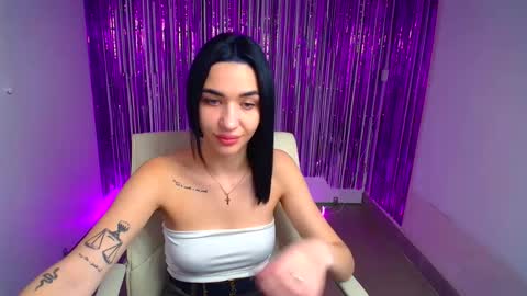Tayla online show from 3, 10, 2025