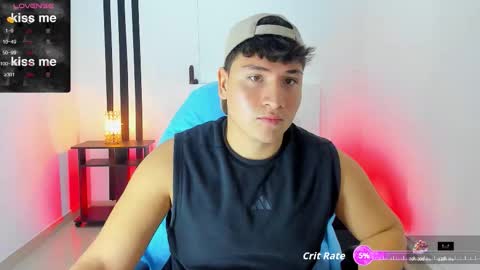 Snapshot of tayler_lc chatting on 4, 12, 2025 tayler online show from 4, 12, 2025