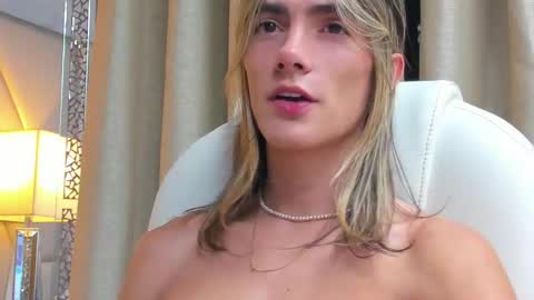 Snapshot of tayler_swift1 chatting on 5, 2, 2025 tayler_swift1 online show from 5, 2, 2025