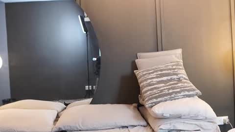 Teylor  Kim online show from 17, 1, 2026