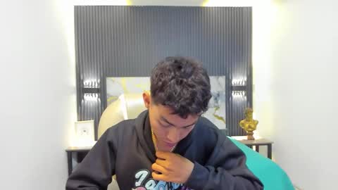 TAYLER online show from 23, 12, 2025