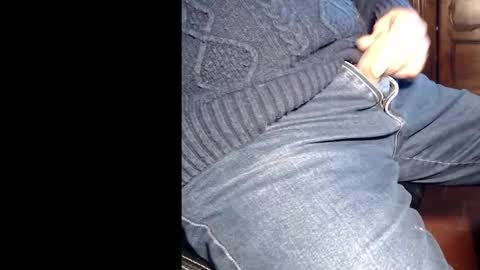 taylor363636 online show from 12, 12, 2024