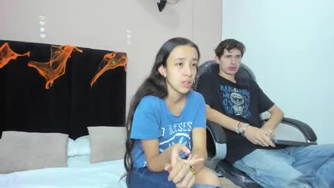 taylor and exidt online show from 18, 10, 2025