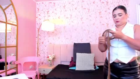 Snapshot of taylor_bennet chatting on 7, 6, 2026 Taylor Bennet online show from 7, 6, 2026