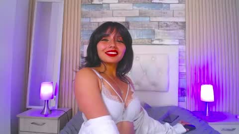 Taylor online show from 9, 6, 2026