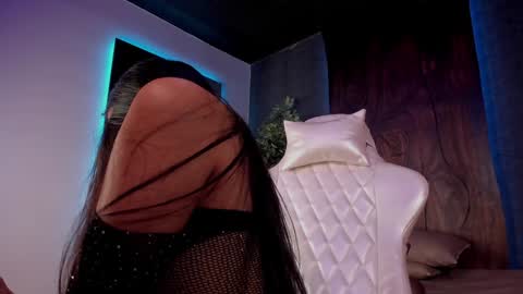 Snapshot of taylor_jonnees chatting on 30, 1, 2025 Taylor  Help me to get 100 thumbs up online show from 30, 1, 2025