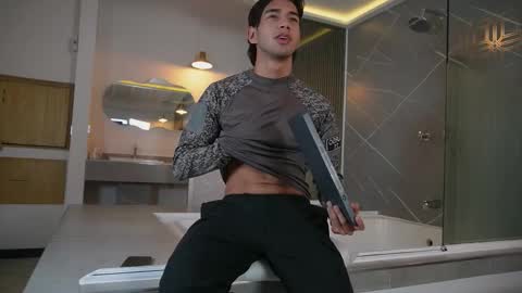 taylorsmiths_ online show from 2, 12, 2025