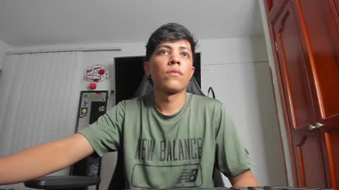 Snapshot of taylorsorf chatting on 11, 12, 2024 taylorsorf online show from 11, 12, 2024