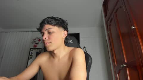 Snapshot of taylorsorf chatting on 15, 1, 2025 taylorsorf online show from 15, 1, 2025