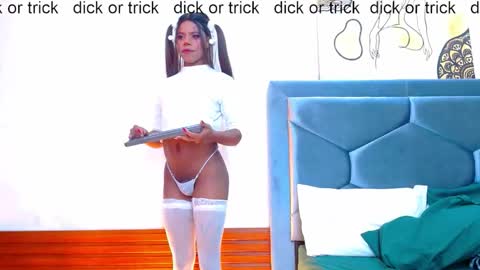 Tayra...  online show from 29, 10, 2025