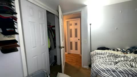 TayKyle online show from 1, 3, 2026