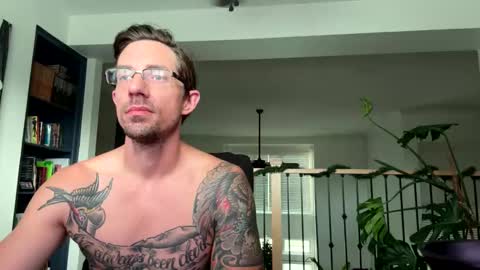 Snapshot of tbod chatting on 15, 12, 2024 BoyNextDoor online show from 15, 12, 2024