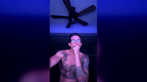 Snapshot of tbod chatting on 2, 4, 2026 BoyNextDoor online show from 2, 4, 2026