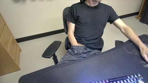 Snapshot of tbone_93 chatting on 28, 5, 2026 Tbone online show from 28, 5, 2026
