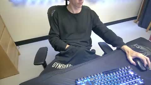 Snapshot of tbone_93 chatting on 16, 7, 2026 Tbone online show from 16, 7, 2026