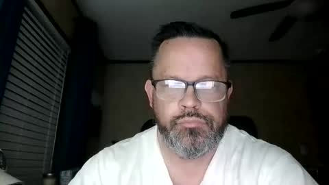 Snapshot of tdhawk87 chatting on 27, 4, 2026 tdhawk87 online show from 27, 4, 2026