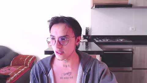 Snapshot of te0__0 chatting on 26, 2, 2025 Teo independent model online show from 26, 2, 2025