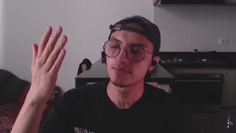 Snapshot of te0__0 chatting on 5, 3, 2025 Teo independent model online show from 5, 3, 2025