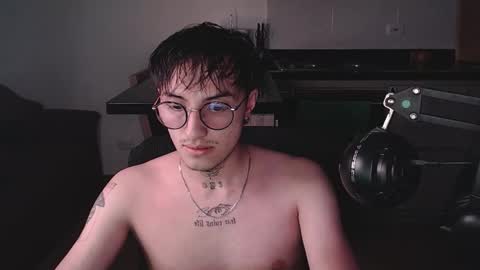 Teo independent model online show from 26, 3, 2026