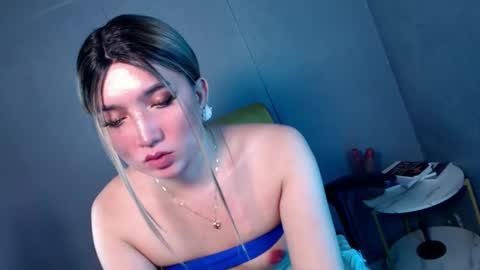 Snapshot of te_amo28 chatting on 5, 3, 2025 ellaine online show from 5, 3, 2025