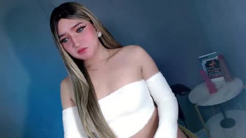 Snapshot of te_amo28 chatting on 7, 3, 2025 ellaine online show from 7, 3, 2025