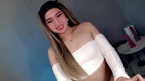 Snapshot of te_amo28 chatting on 11, 3, 2025 ellaine online show from 11, 3, 2025