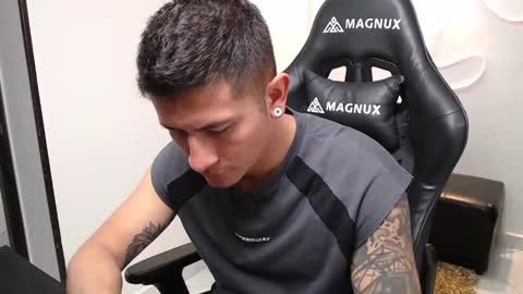 DYNAMITE DUO69 online show from 6, 12, 2024