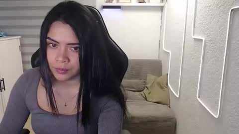 DYNAMITE DUO69 online show from 17, 2, 2026