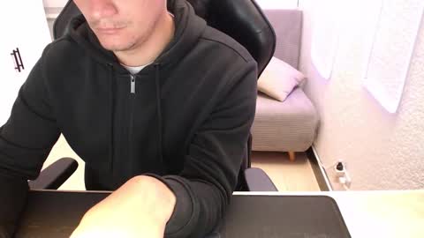 DYNAMITE DUO69 online show from 9, 3, 2026