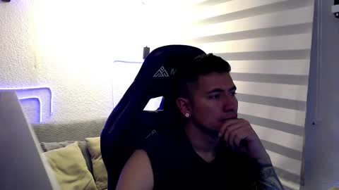 DYNAMITE DUO69 online show from 21, 5, 2026