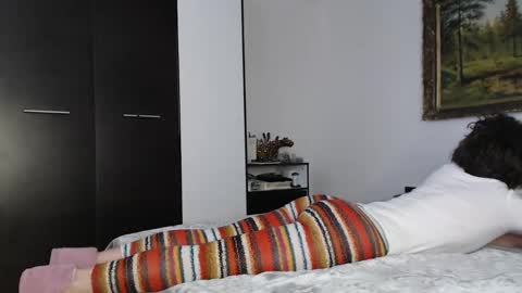 ALICIA--- online show from 25, 2, 2025