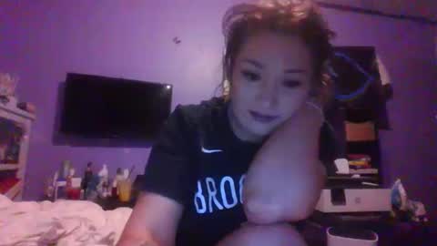 Snapshot of teashhopeless chatting on 4, 12, 2025 teashhopeless online show from 4, 12, 2025